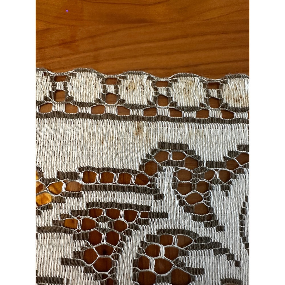 Vintage Lace Tablecloth Made in Great Britain Floral Medallion Cream Brown Rect - Picture 6 of 8
